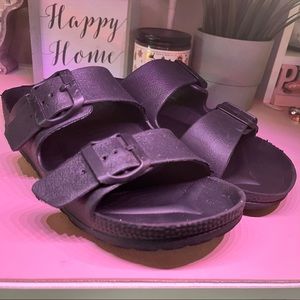 Forever 21 slides!
